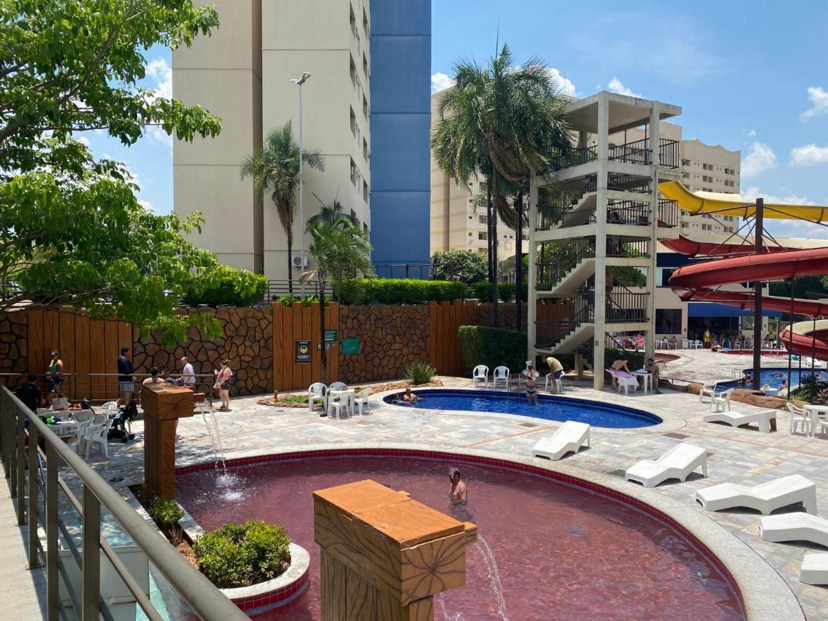 SUÍTE PARA ATÉ 4 PESSOAS EM GOLDEN DOLPHIN GRANDE HOTEL PISCINA 24h Caldas Novas Exterior foto