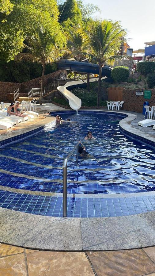 SUÍTE PARA ATÉ 4 PESSOAS EM GOLDEN DOLPHIN GRANDE HOTEL PISCINA 24h Caldas Novas Exterior foto
